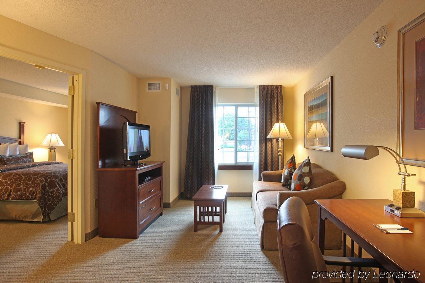 Staybridge Suites North Brunswick, An Ihg Hotel Quarto foto